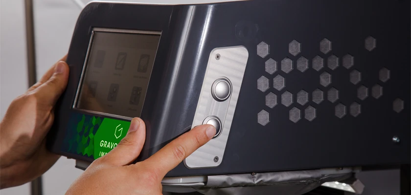 タッチスクリーン