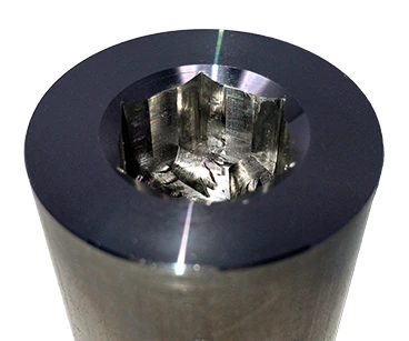 ロータリーブローチツールによる加工後の六角頂点の様子