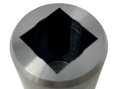 多角形は角度割り出しで頂角を1か所づつ加工